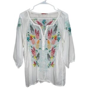 Johnny Was White Floral Embroidered Blouse